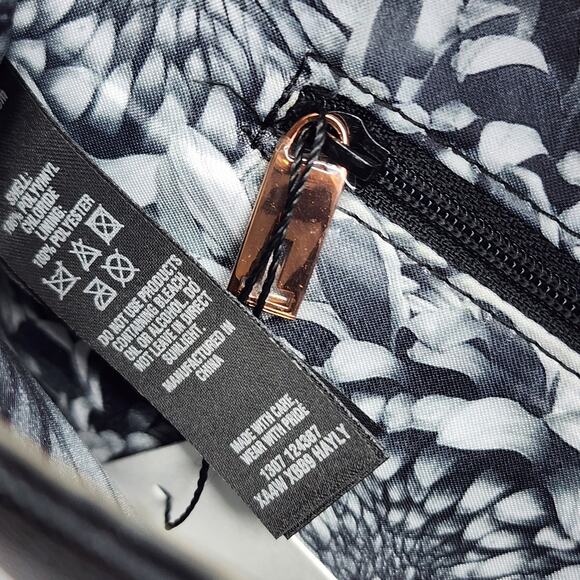 Ted Baker Black Leather Wallet - Picture 8 of 11